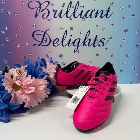 ⚽️ SALE ADIDAS PINK SOCCER CLEATS - Picture 1 of 9